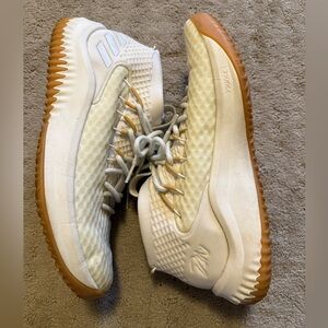 Adidas Dame 4 Sneakers Undyed